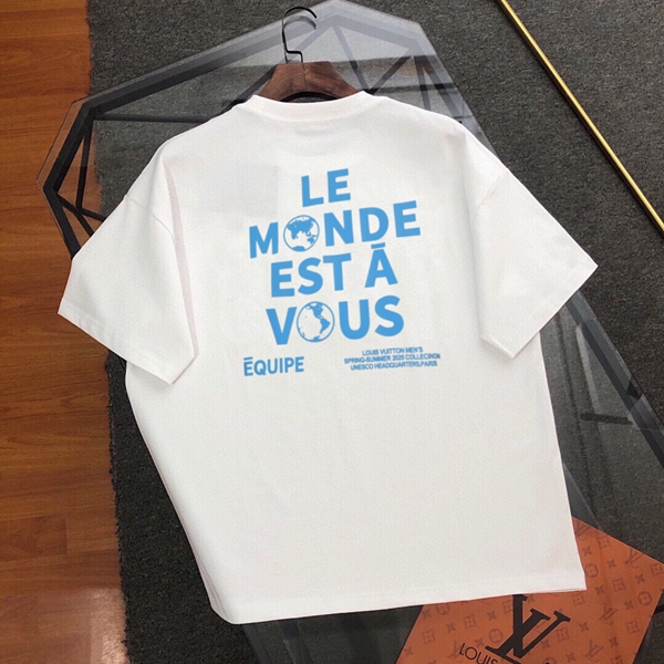 ブランドTシャツ背面デザイン